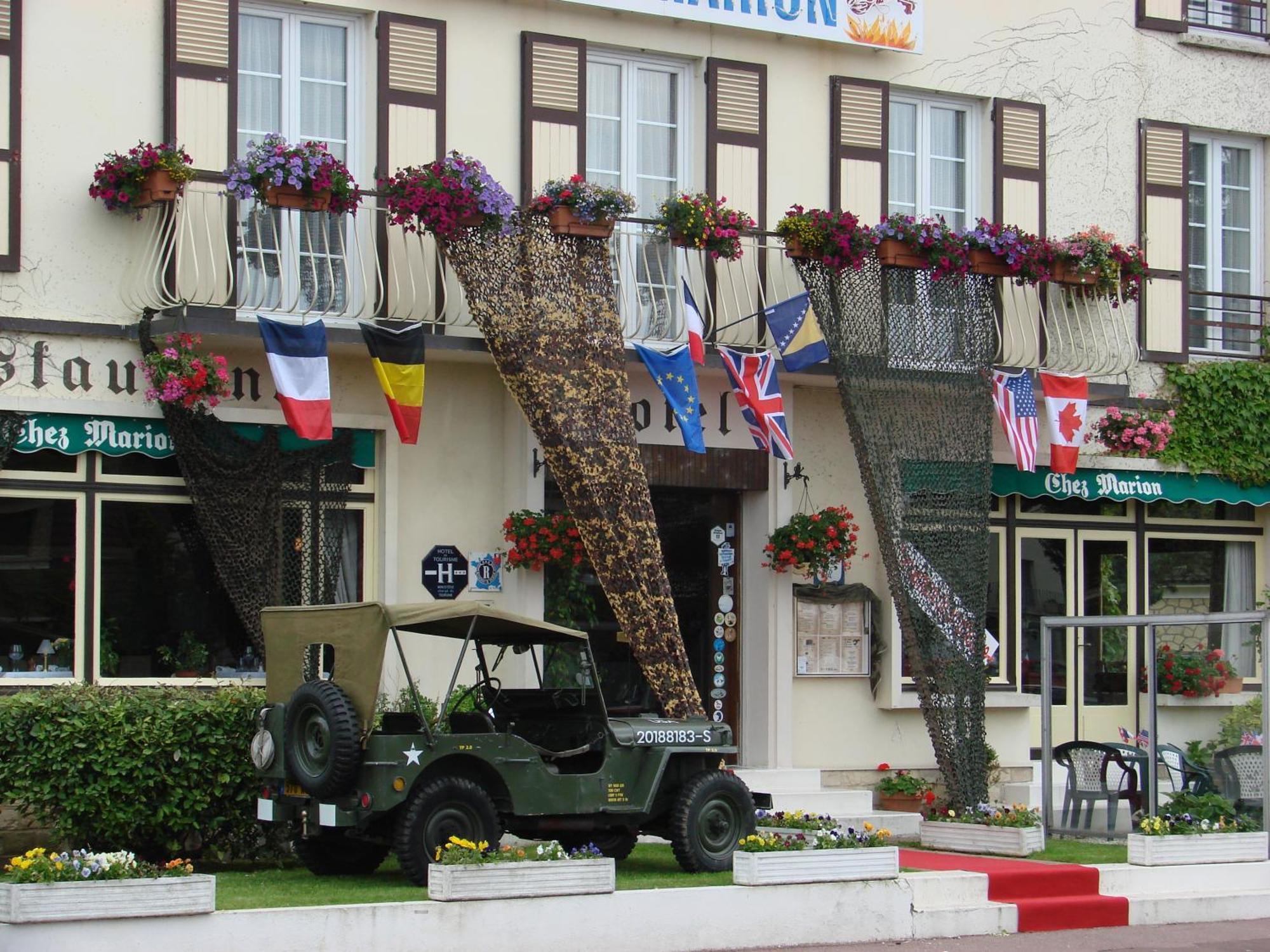 Chez-Marion Hotel Merville-Franceville-Plage Exterior photo